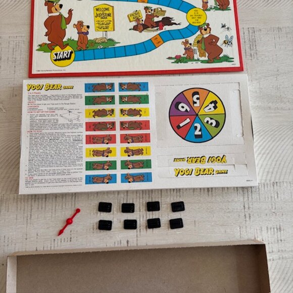 UNPUNCHED Vintage 1980 Milton Bradley Yogi Bear Game #4005 - Picture 4 of 10
